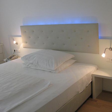 Dom Hotel Linz Eksteriør billede