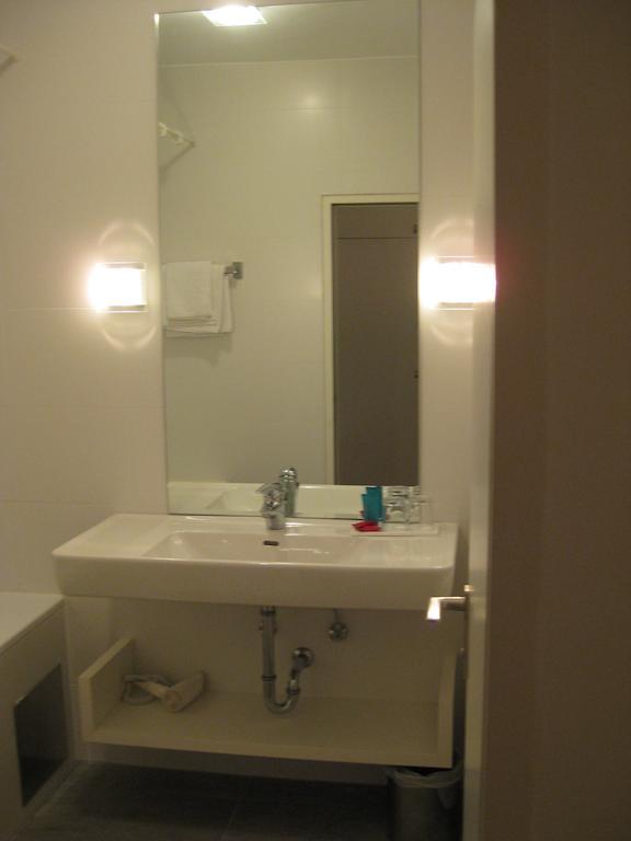 Dom Hotel Linz Eksteriør billede