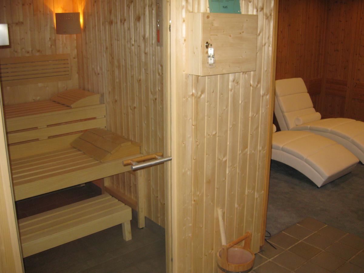 Dom Hotel Linz Eksteriør billede