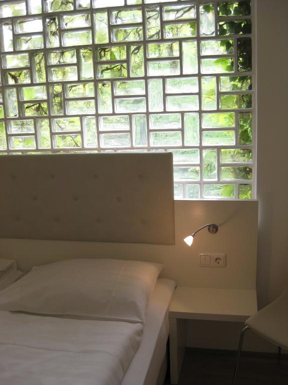 Dom Hotel Linz Eksteriør billede