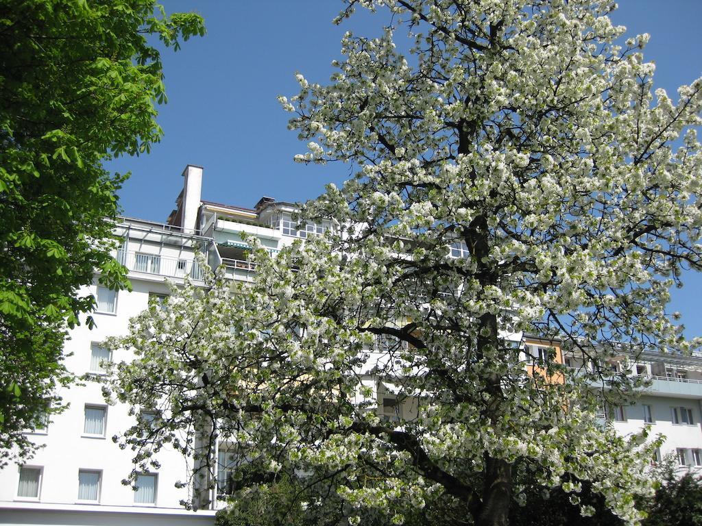 Dom Hotel Linz Eksteriør billede