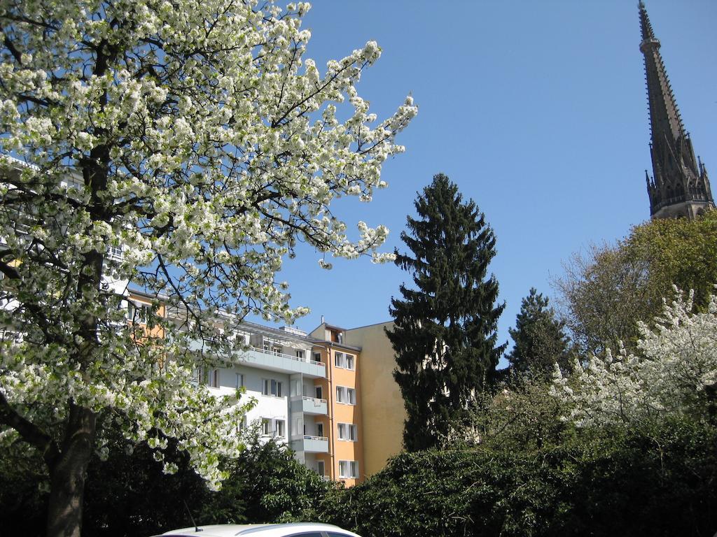 Dom Hotel Linz Eksteriør billede